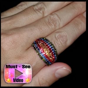 $36 SALE‼️ Sparkly Multi-Color Fashion Ring, size 9 NWT & Gorgeous